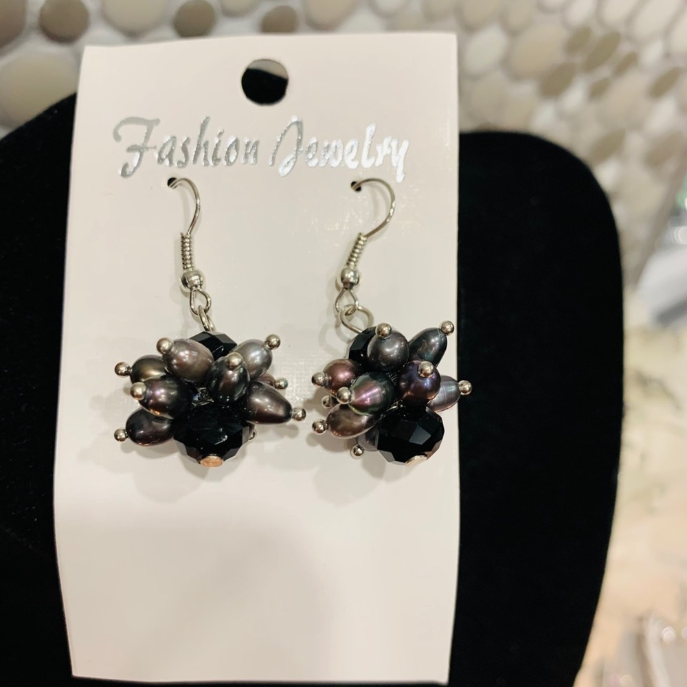 E60- 💎💰 2/20$ BN Earrings 💎💰
